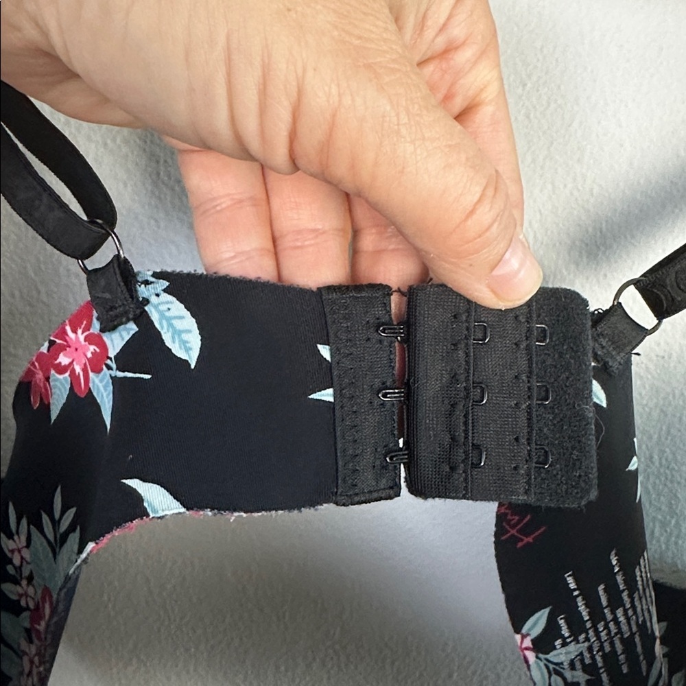 Hurley Pajama Set Large Jogger Pants Pockets Button Long Sleeve Matching Bra 36C - Picture 12 of 16